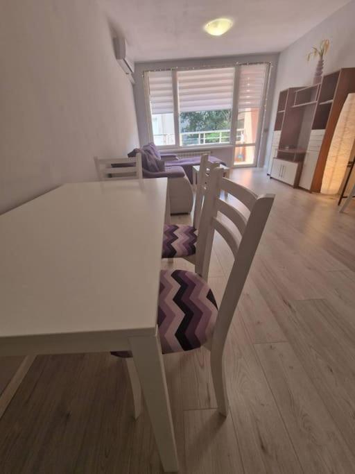 Cozy Central Apartment In Outskirts Of Old Sofia Eksteriør bilde
